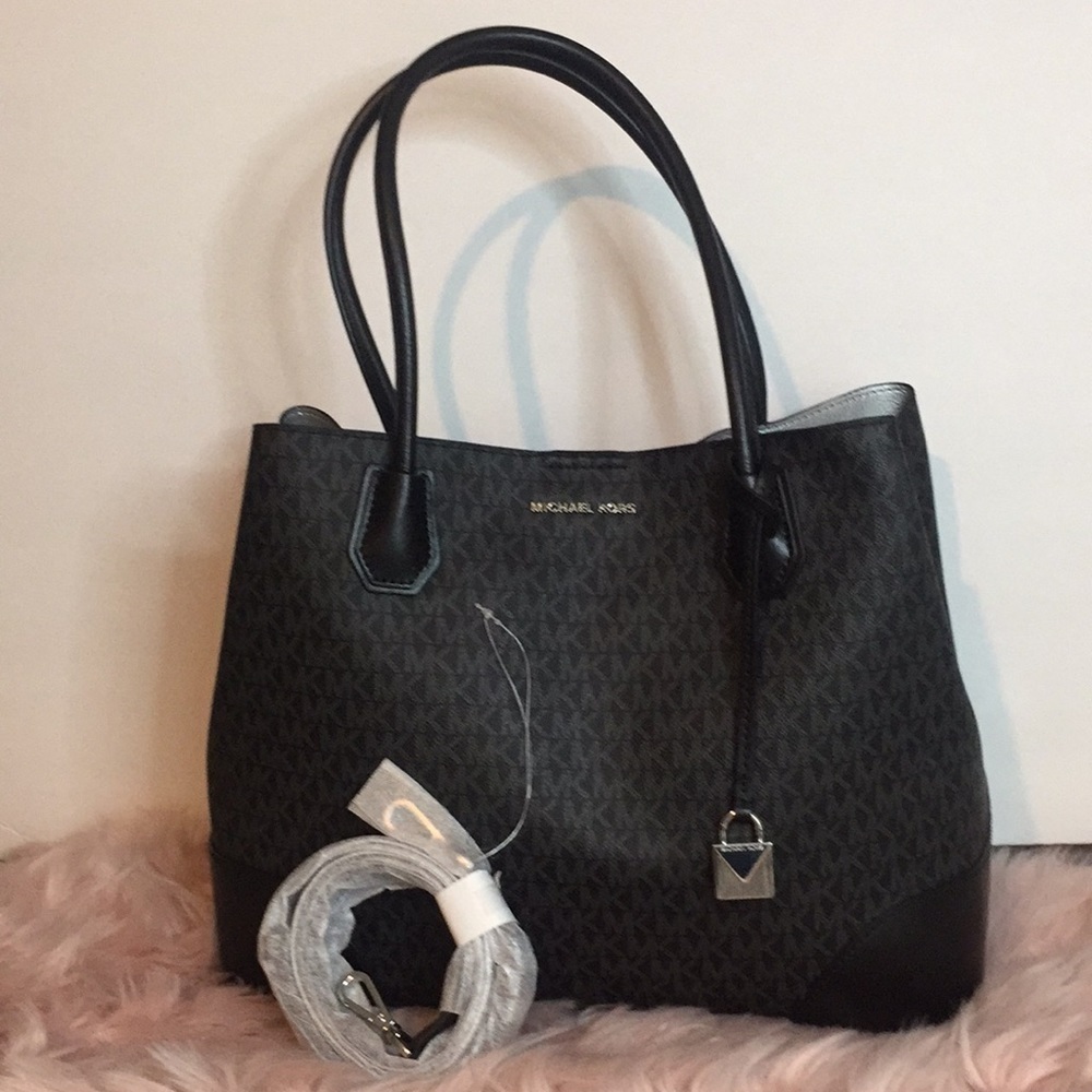 Michael Kors Mercer Gallery Snap Large Black Leather Tote - Picture 3 of 17